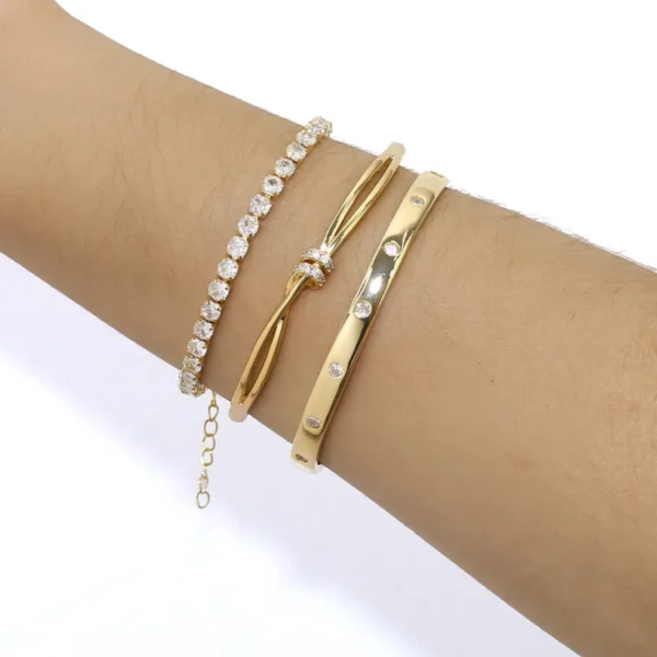 Pulseira/Bracelete Dourado decoração de strass - Image 2