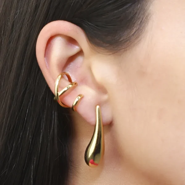 Brinco Piercing Fake Formato de X Liso Folheado Ouro